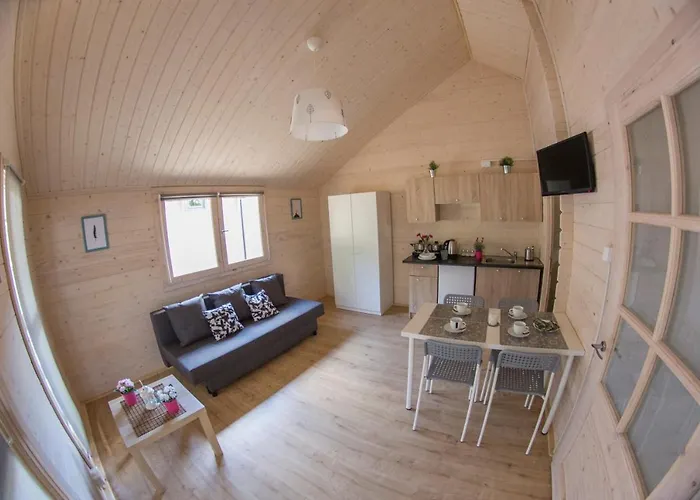 Osrodek Bajka Domek letniskowy *